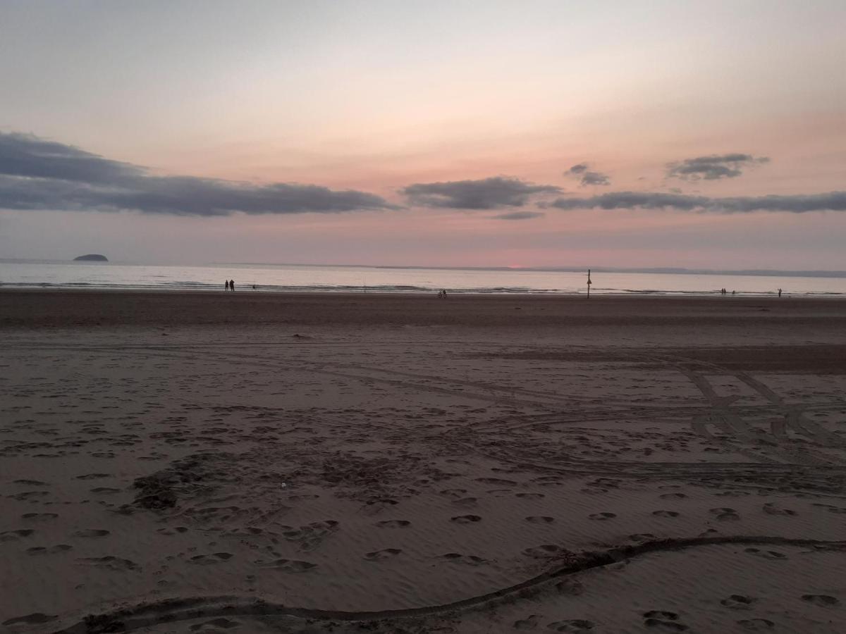 Characterful Cottage Near The Sea, Beach, Pier & Shops Weston-super-Mare Dış mekan fotoğraf